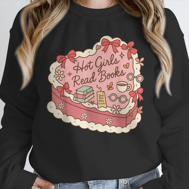 Book Lover Hot Girls Read Books Tee Unisex Sweatshirt Book Lover Hot Girls Read Books Tee Unisex Sweatshirt