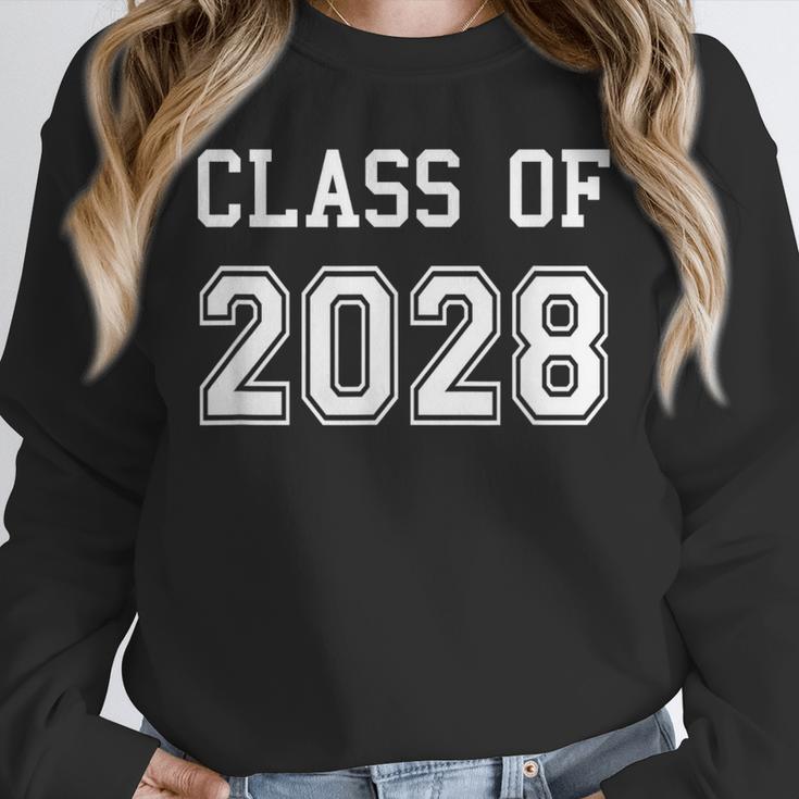 Class Of 2028 Graduation School Grad 2028 Graduate Unisex Sweatshirt
