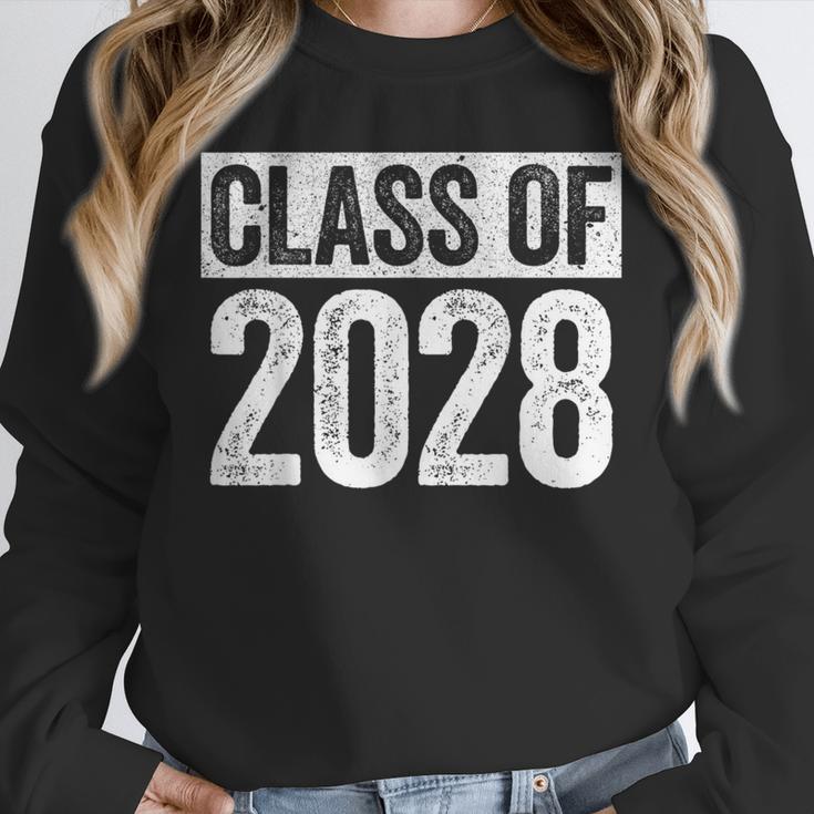 Class Of 2028 Shirt Senior 2028 Graduation Unisex Sweatshirt