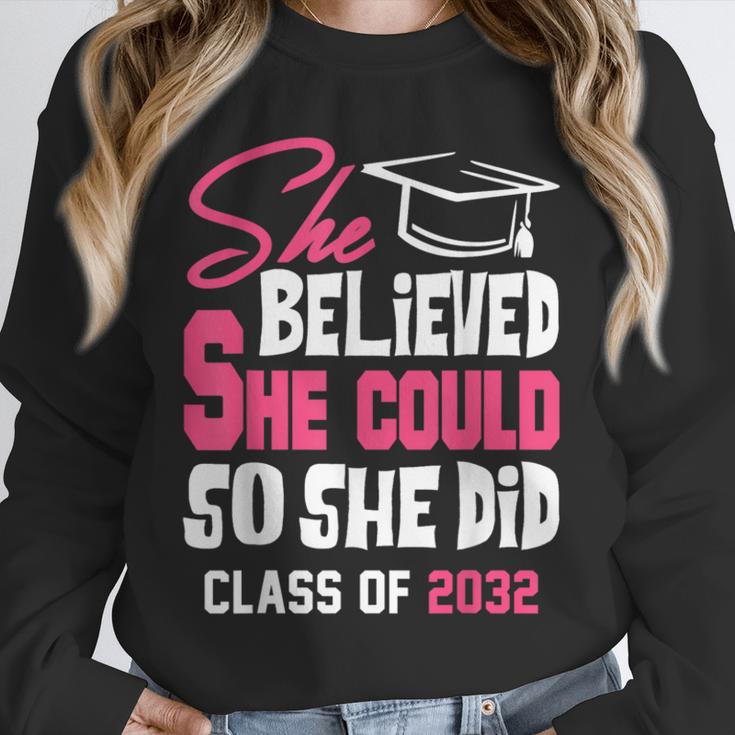 Class Of 2032 She Believed She Could Kids Graduation T-Shirt Unisex Sweatshirt
