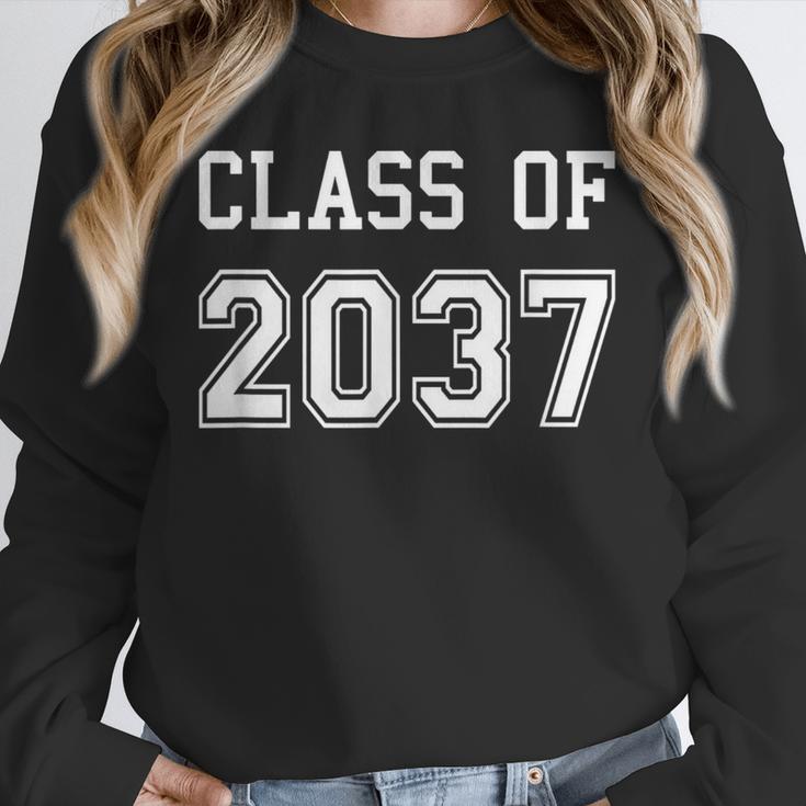 Class Of 2037 Shirt Graduation School Future Graduate Unisex Sweatshirt