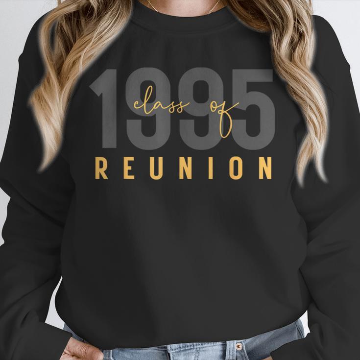 Classic Retro Vintage Class Of 1995 Reunion 30th Graduation Unisex Sweatshirt