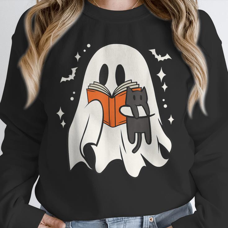 Cute Ghost Reading Book Spooky Season Halloween Costume Kids Unisex Sweatshirt