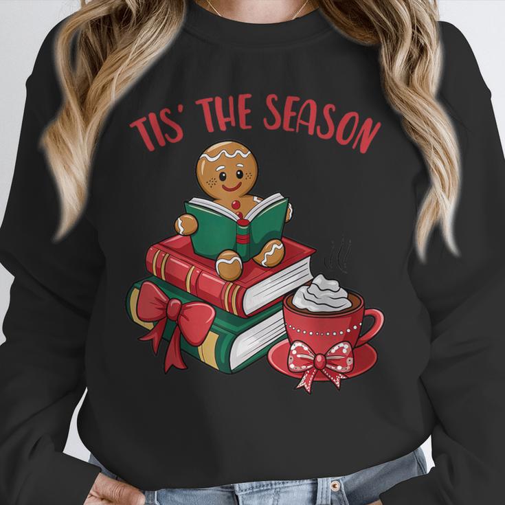 Cute Gingerbread Man Reading Book Nerd Christmas Bookish Unisex Sweatshirt Cute Gingerbread Man Reading Book Nerd Christmas Bookish Unisex Sweatshirt