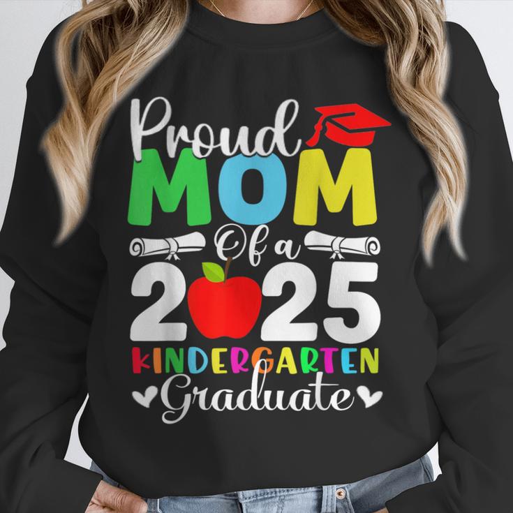 Graduation Proud Mom Of 2025 Kindergarten Graduate Unisex Sweatshirt