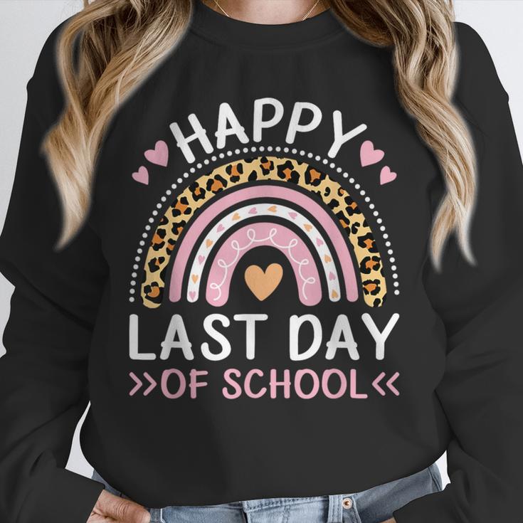 HAPPY LAST OF DAY SCHOOL Rainbow Teacher Student Graduation Men Women Girls Kids Unisex Sweatshirt