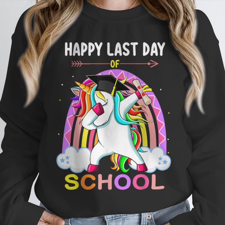 Happy Last Days Of School Graduation Class 2022 Unicorn Girl Unisex Sweatshirt
