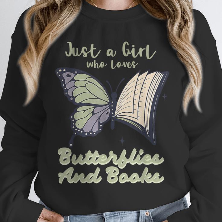 Just a Girl Who Loves Butterflies And Books Butterfly Unisex Sweatshirt Just a Girl Who Loves Butterflies And Books Butterfly Unisex Sweatshirt