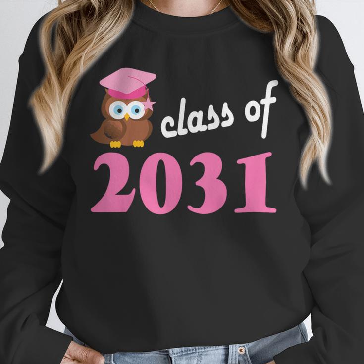 Kids Class Of 2031 Back To School Graduation T-Shirt Unisex Sweatshirt