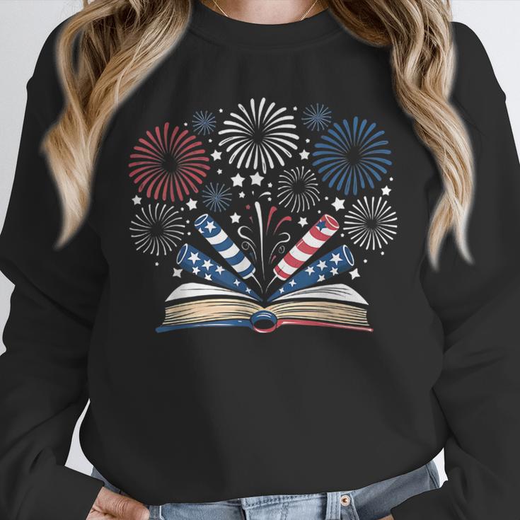 Librarian 4th July Book Lover Bookworm Patriotic Books Unisex Sweatshirt