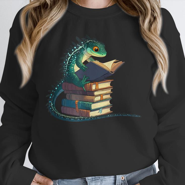 Lizard Reading Book Librarian Bookworm Reader Read Unisex Sweatshirt