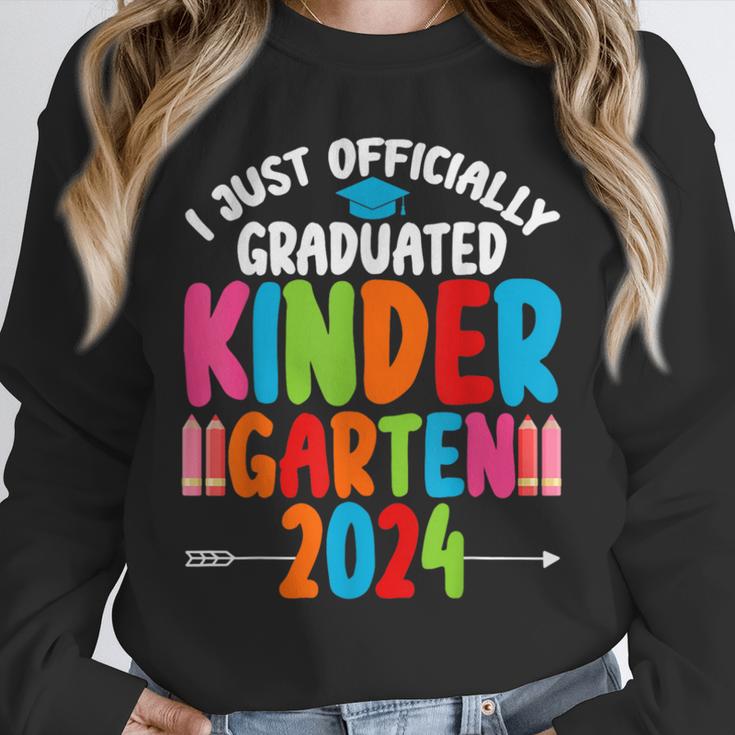 I Officially Graduated Kindergarten Graduation 2024 Unisex Sweatshirt