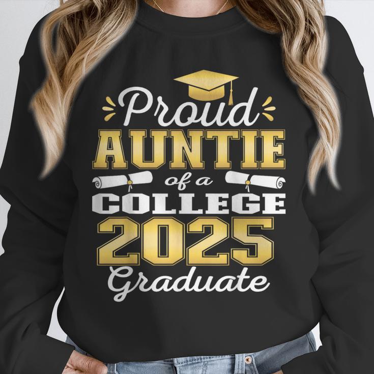 Proud Auntie Of 2025 College Graduate Family 25 Graduation Unisex Sweatshirt