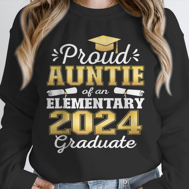 Proud Auntie Of 5th Grade Graduate 2024 Family Graduation Unisex Sweatshirt