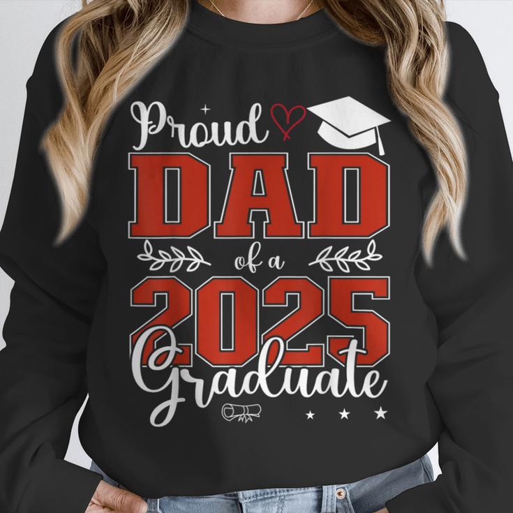 Proud Dad Of a Class Of 2025 Graduate For Graduation Unisex Sweatshirt