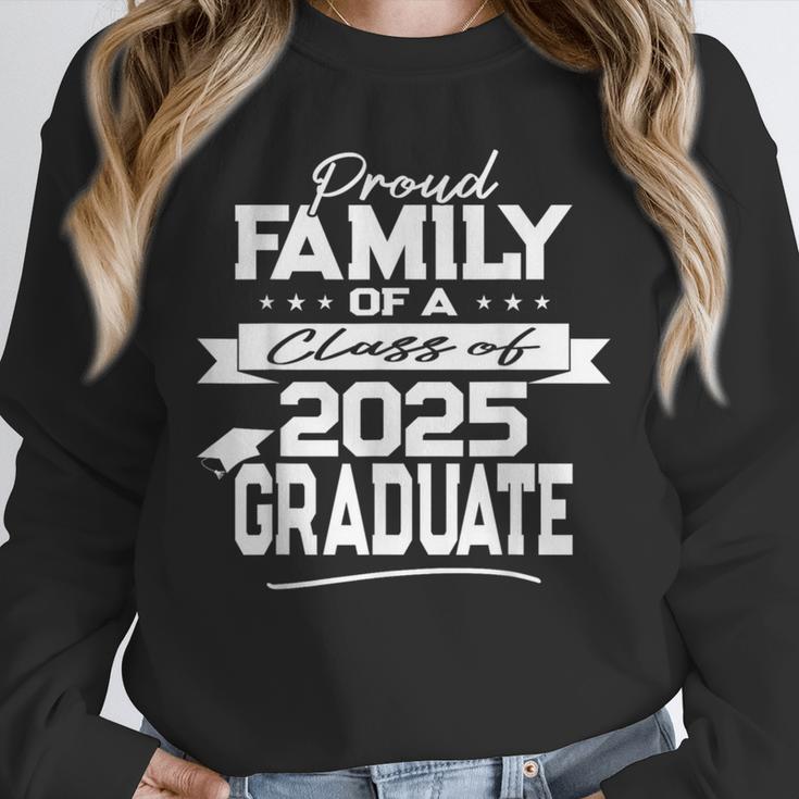Proud Family Class Of 2025 Graduate Graduation Ceremony Unisex Sweatshirt
