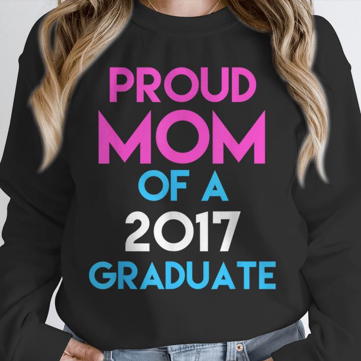 Proud Mom Of A 2017 Graduate Graduation Tee T-Shirt Unisex Sweatshirt