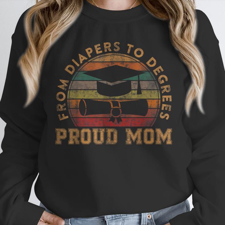 Proud Mom Of a 2023 Graduate Mother Senior Graduation Unisex Sweatshirt