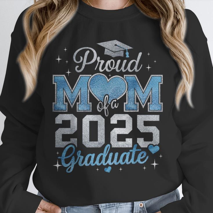 Proud Mom Of a 2025 Graduate For Class Of 2025 Graduation Unisex Sweatshirt
