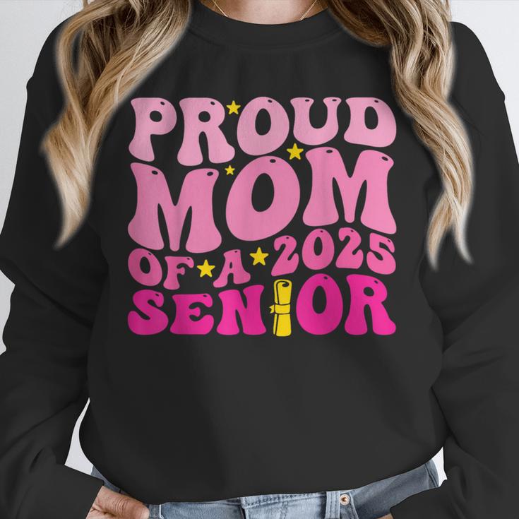 Proud Mom Of a 2025 Graduate Class Senior Graduation Mother Unisex Sweatshirt