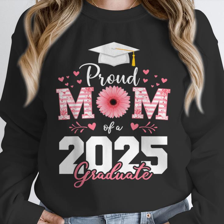 Proud Mom Of a 2025 Graduate Senior Mom Family Graduation Unisex Sweatshirt