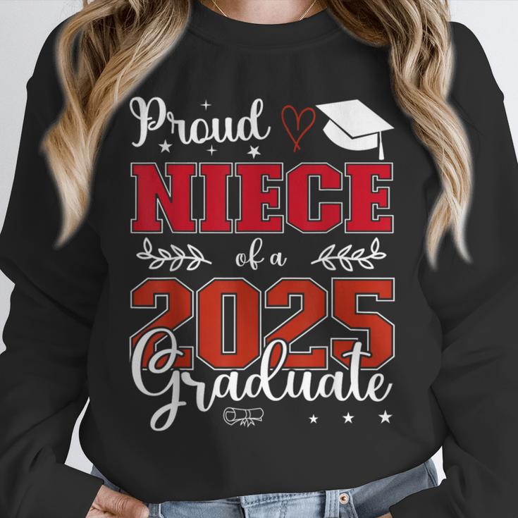 Proud Niece Of a Class Of 2025 Graduate For Graduation Unisex Sweatshirt