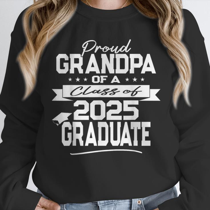 Proud Parent Class Of 2025 Graduate Graduation Ceremony Unisex Sweatshirt