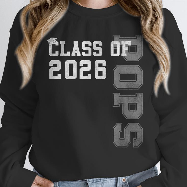 Proud Pops Of A 2026 Graduate Grad Senior Graduation Unisex Sweatshirt