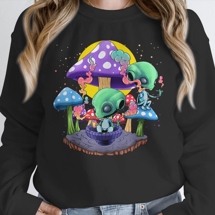 Psychedelic Alien Mushroom Nostalgia Groovy Vibe Hippie Unisex Sweatshirt