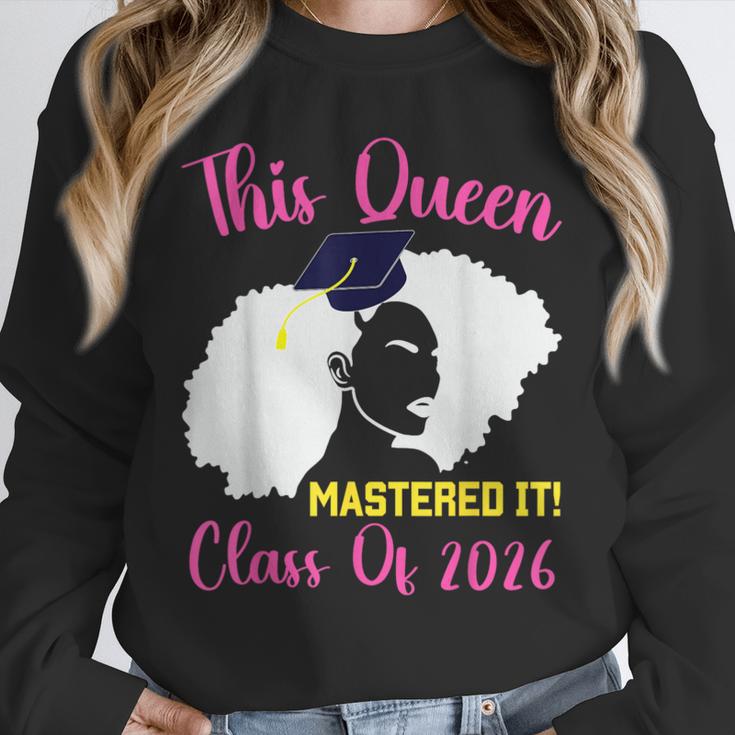 This Queen Mastered It Masters Graduation Class Of 2026 Unisex Sweatshirt