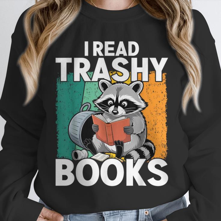 Raccoon Smutty Book Lover Spicy Romance Novels Women's Unisex Sweatshirt