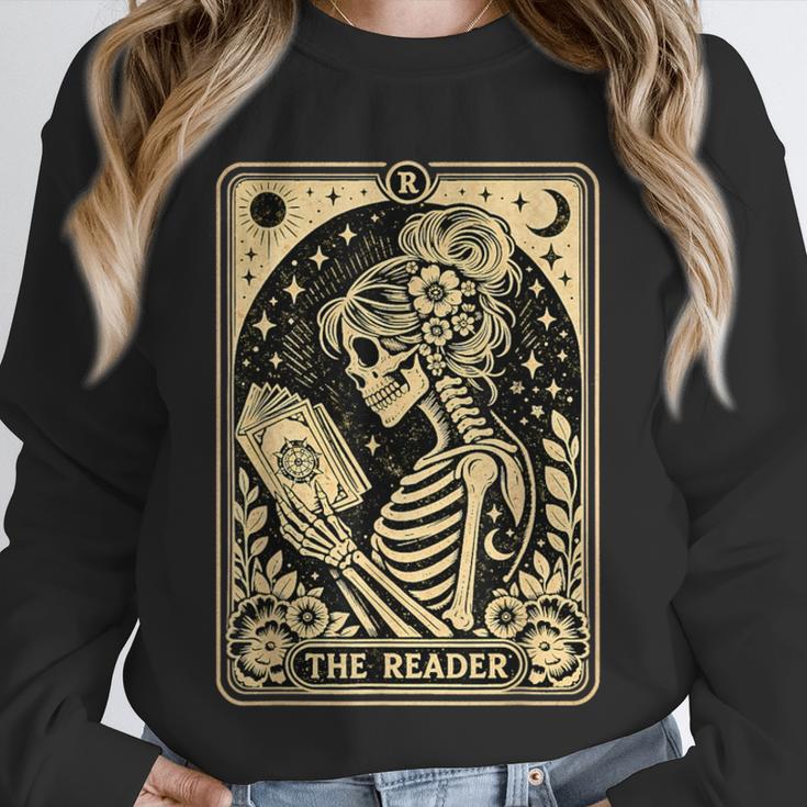The Reader Tarot Card Book Lover Skeleton Reading Book Unisex Sweatshirt