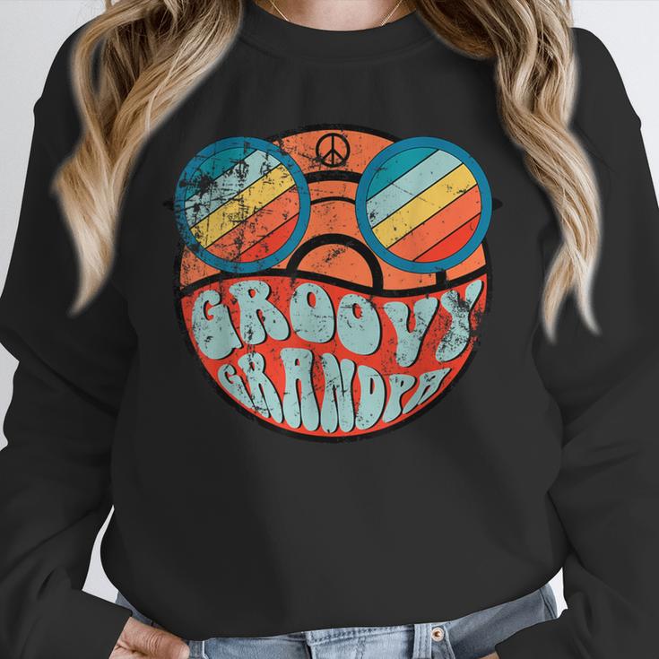 Retro 1970's Groovy Grandpa 70s Aesthetic Nostalgia Unisex Sweatshirt