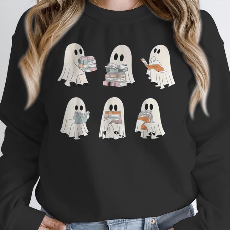 Retro Ghost Reading Books Halloween Bookish Ghost Bookworm Unisex Sweatshirt