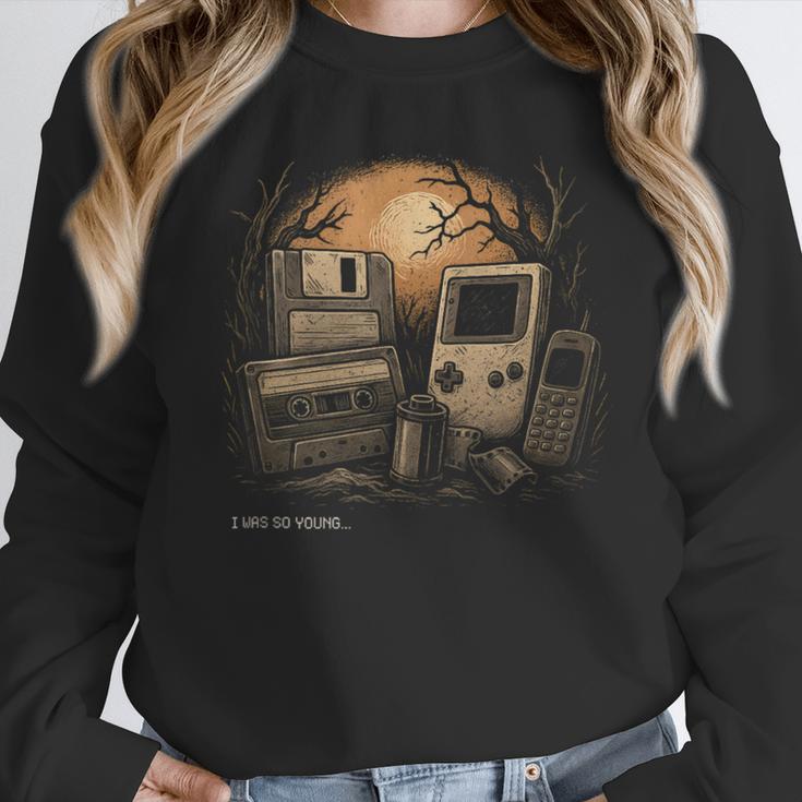 Retro Nostalgia – I Was So Young Tee Unisex Sweatshirt