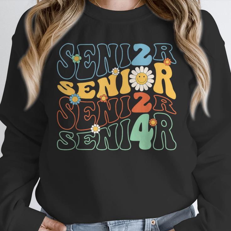 Senior 2024 Groovy Retro Class Of 2024 Graduation Senior 24 Unisex Sweatshirt