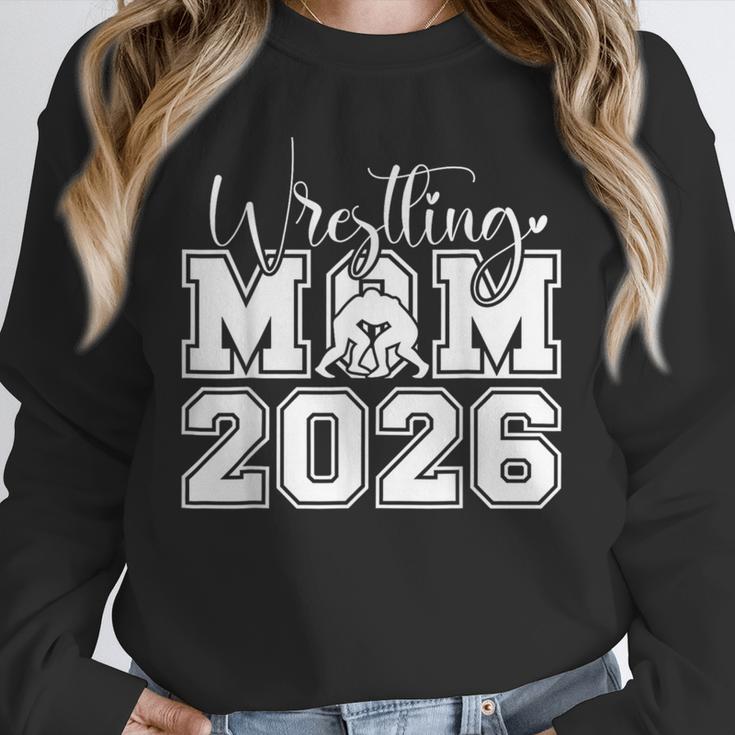 Senior 2026 Wrestling Mom Proud Senior 2026 Mom Graduation Unisex Sweatshirt