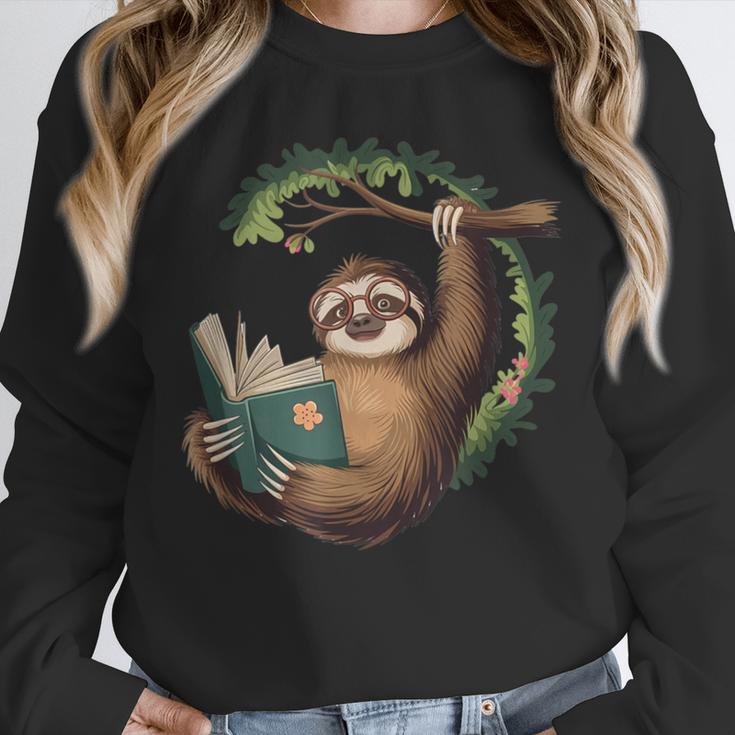 Sloth Reading a Book Lazy Sloth Bookworm Unisex Sweatshirt Sloth Reading a Book Lazy Sloth Bookworm Unisex Sweatshirt