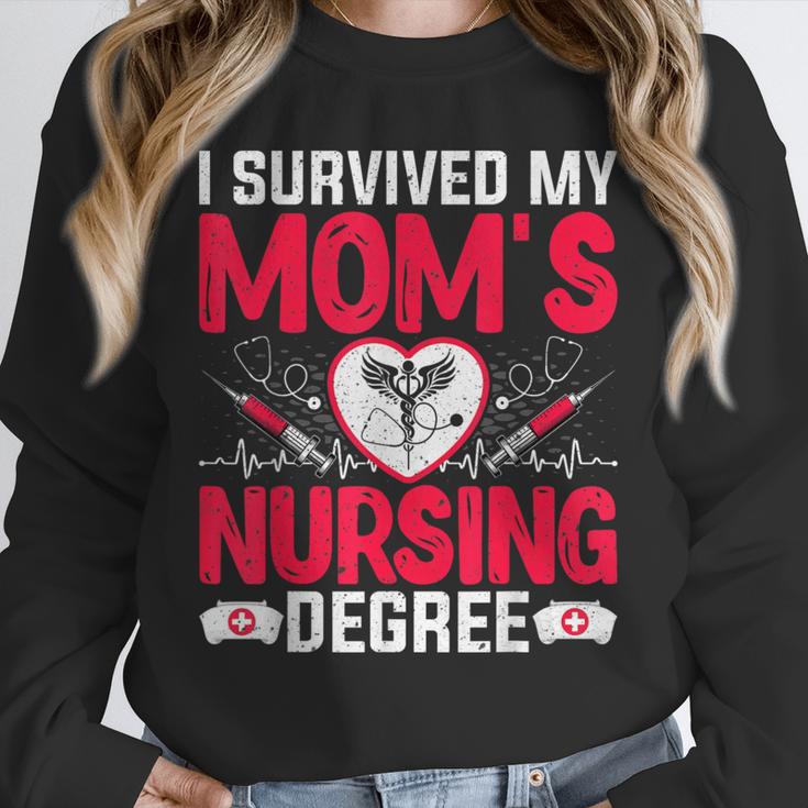 I Survived My Mom’s Nursing Degree Nurse Nursing Graduation Unisex Sweatshirt