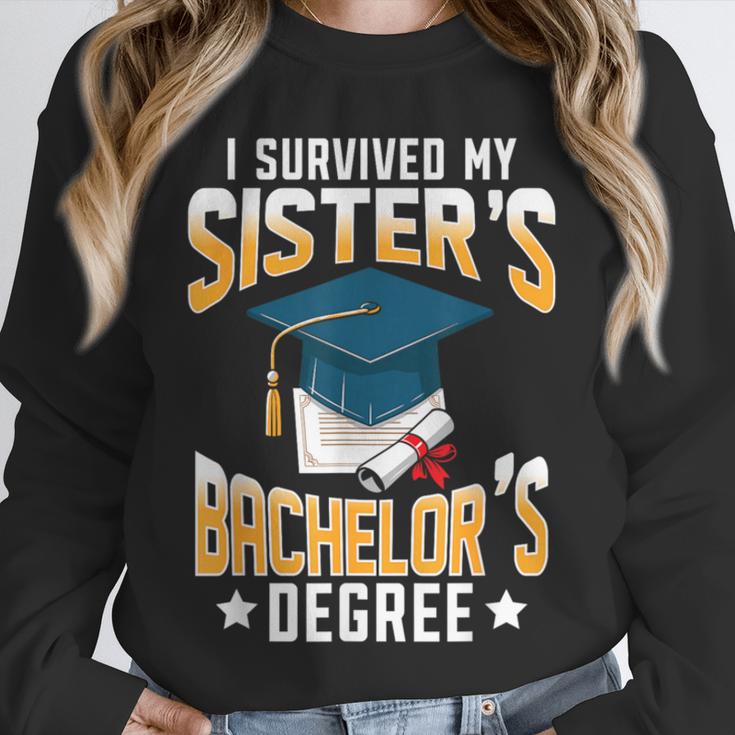 i Survived My Sisters Bachelor's Degree Graduation Gifts Unisex Sweatshirt