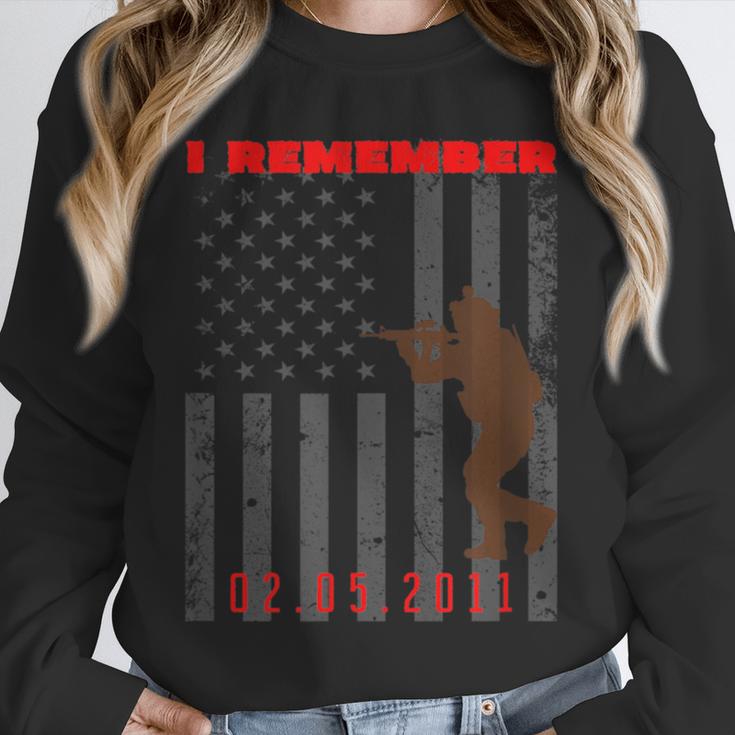 T-Shirt In Memory Of Soldiers Unisex Sweatshirt T-Shirt In Memory Of Soldiers Unisex Sweatshirt