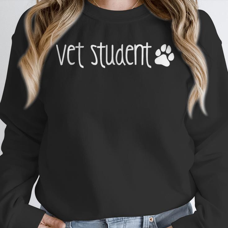 Vet Student Shirt Cute Veterinarian Tech Graduation Unisex Sweatshirt