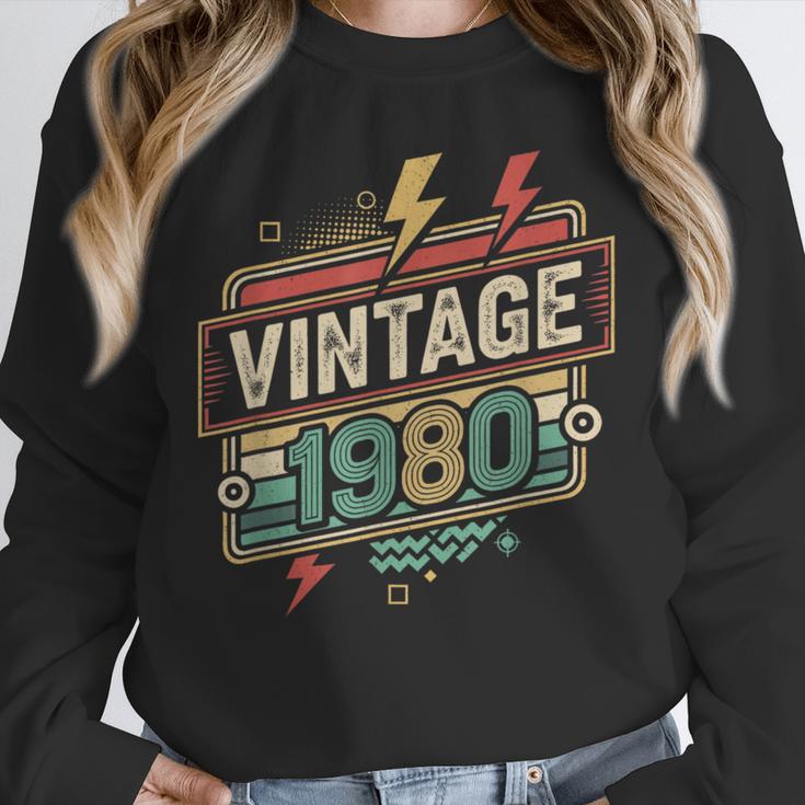 Vintage 1980 Retro Badge Decade Nostalgia Graphic Emblem Unisex Sweatshirt