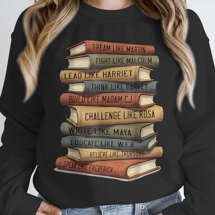 Vintage Books History Retro Book Lover Teacher Unisex Sweatshirt