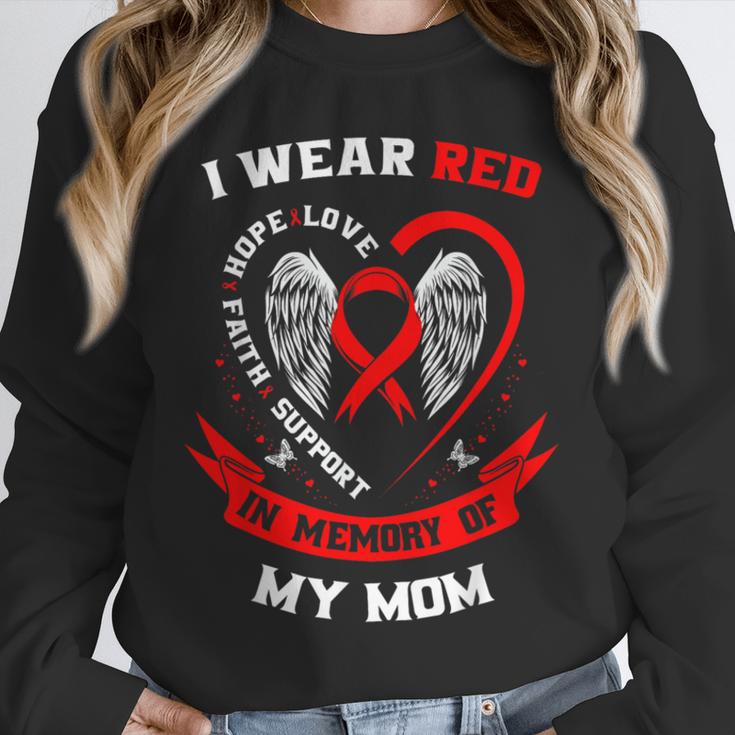 I Wear Red In Memory Of Mom Heart Disease Awareness Graphic Unisex Sweatshirt I Wear Red In Memory Of Mom Heart Disease Awareness Graphic Unisex Sweatshirt