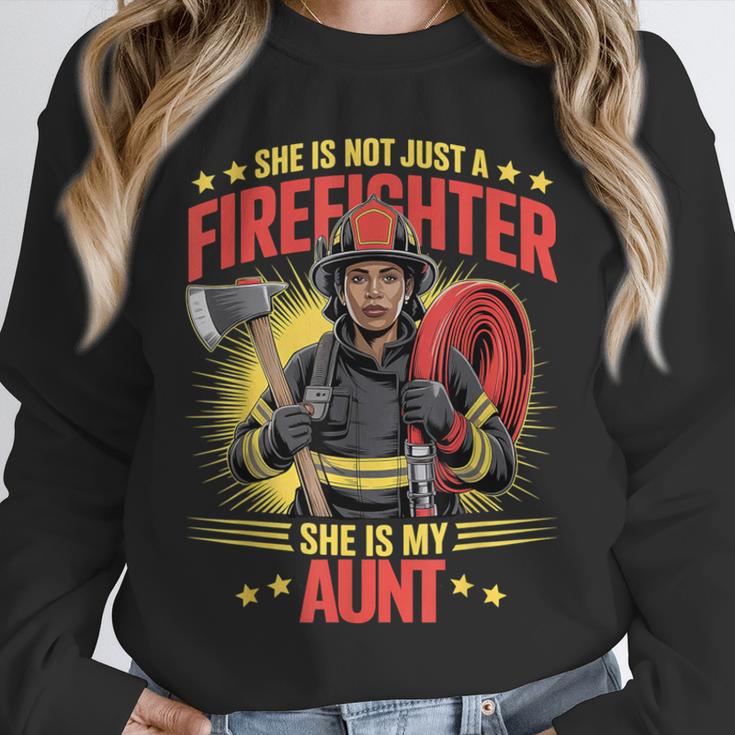 Woman Firefighter Aunt TiTi Auntie Black Graduation Unisex Sweatshirt