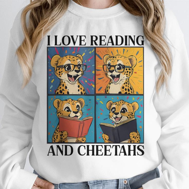 Cheetah Love Reading And Cheetahs Kids Bookworm Unisex Sweatshirt Cheetah Love Reading And Cheetahs Kids Bookworm Unisex Sweatshirt