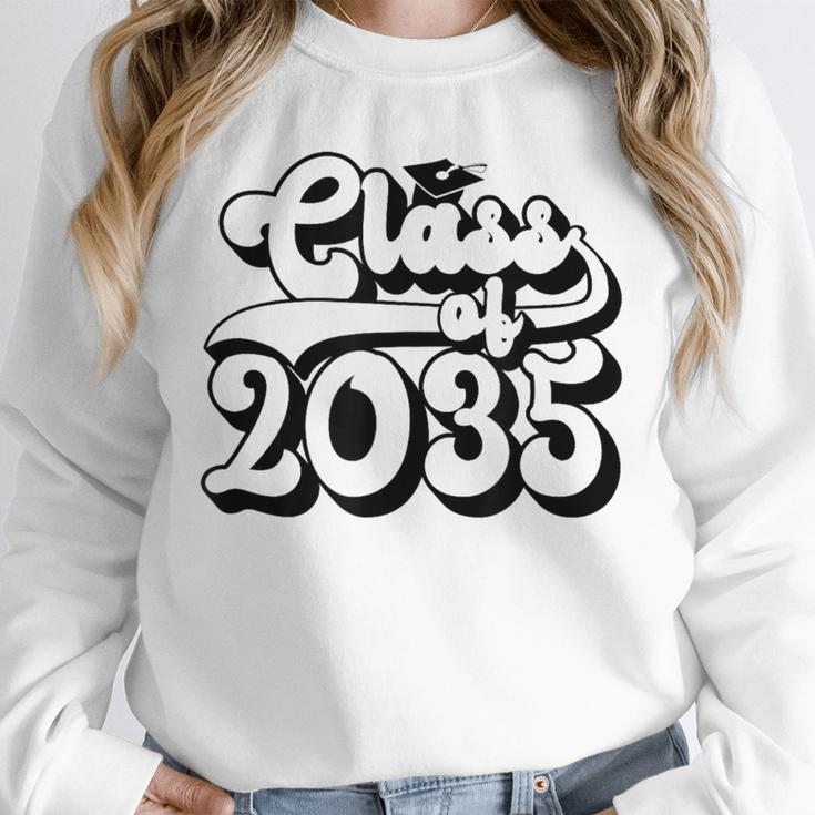 Class Of 2035 Senior Retro 2035 Grad Graduate Graduation Unisex Sweatshirt