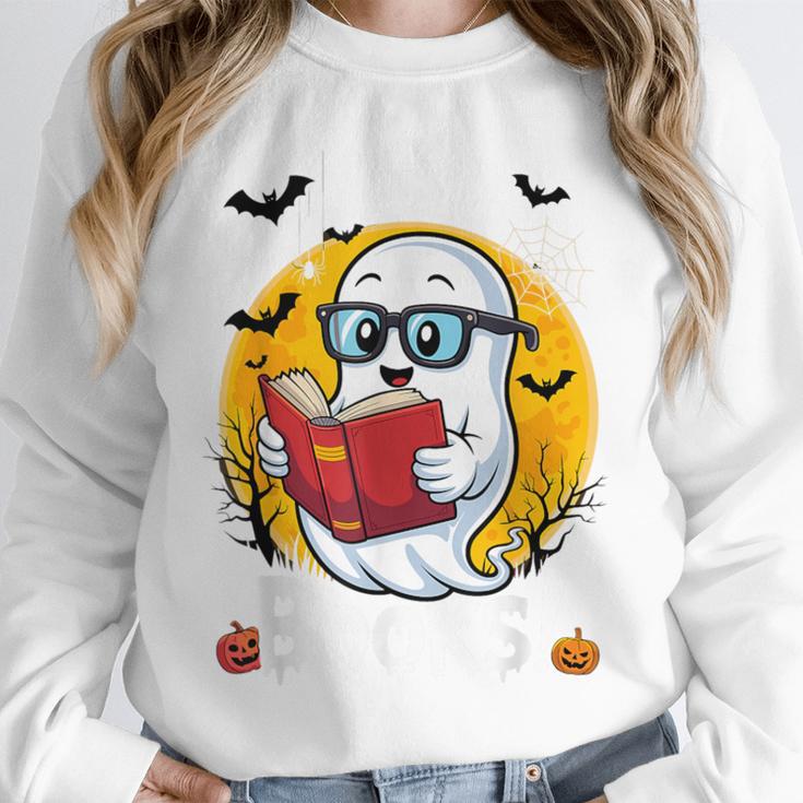 Cute Ghost Reading Book Retro Halloween Librarian Unisex Sweatshirt Cute Ghost Reading Book Retro Halloween Librarian Unisex Sweatshirt