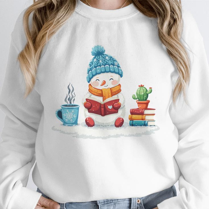 Cute Winter Cozy Snowman Reading Book Lovers Xmas Snowman Unisex Sweatshirt